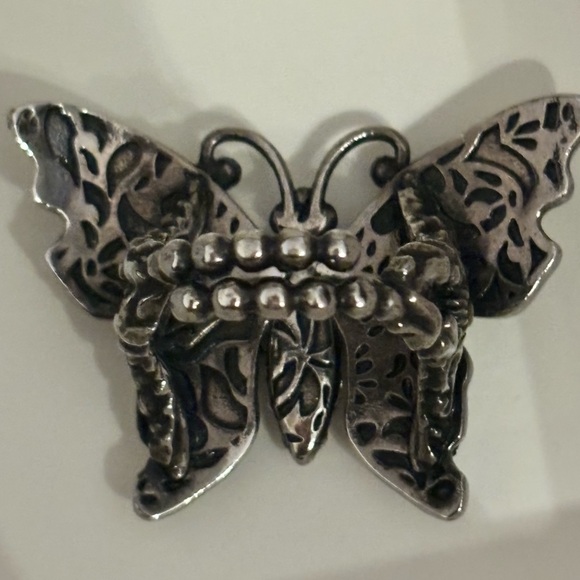 Gucci Butterfly Ring Size XS - Picture 4 of 5